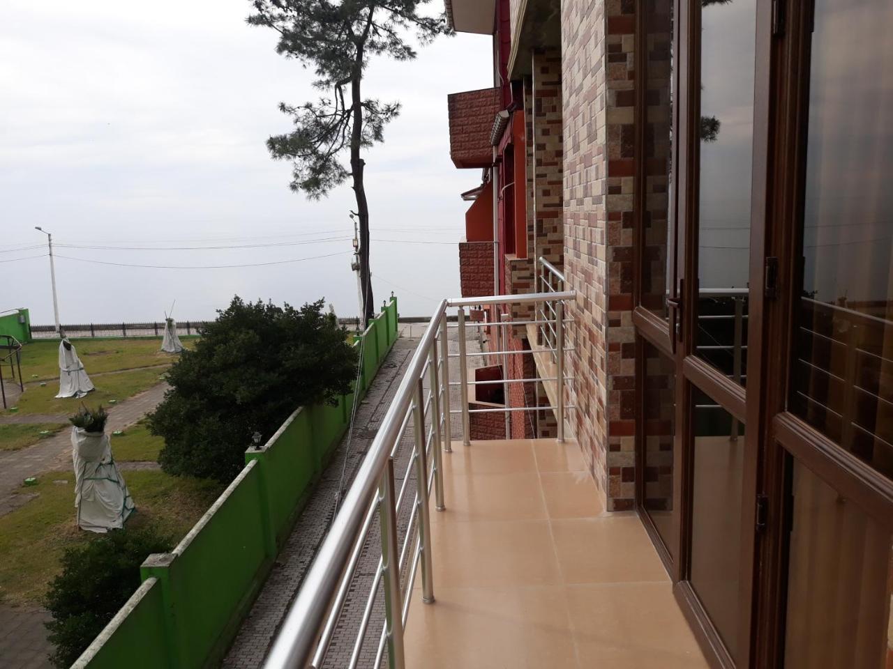 Guest House Rusalka Kobuleti Exterior photo